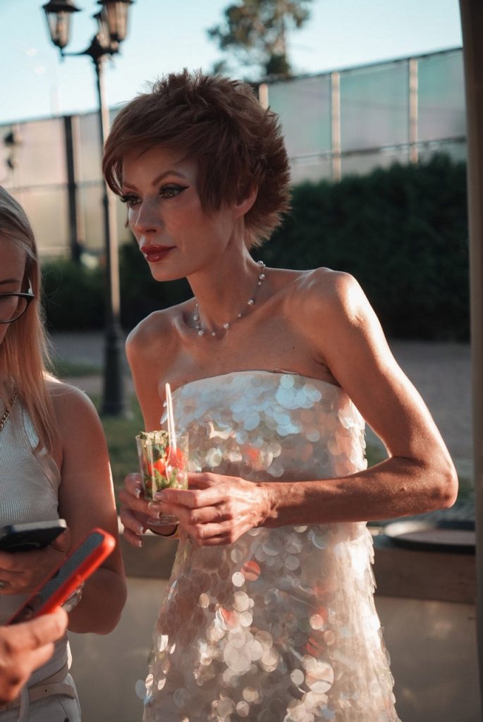 White Party Відродження